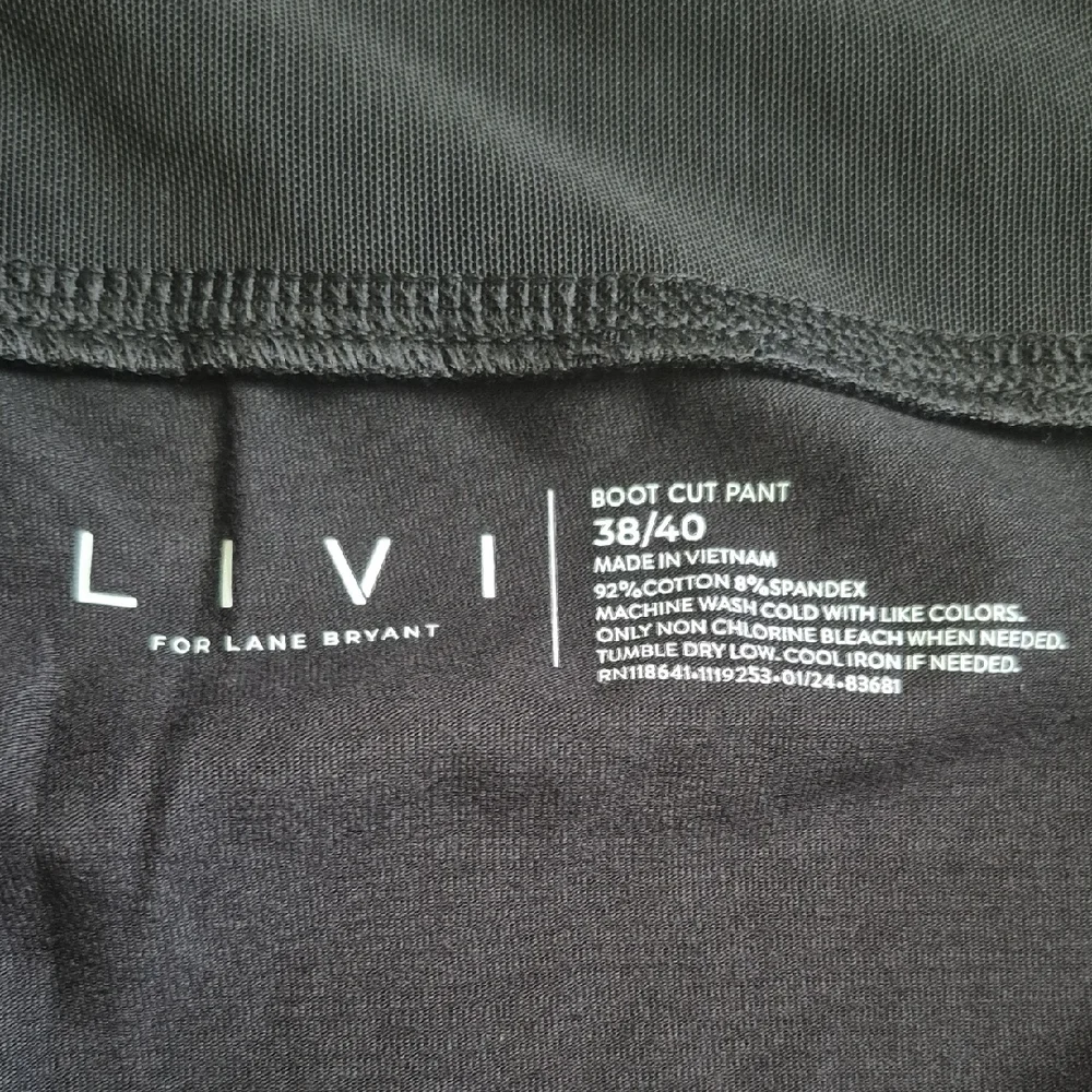 Livi Active Black Wide Leg Yoga Pants